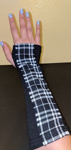 COPY - Fingerless arm gloves